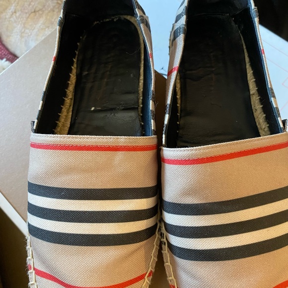 Authentic Burberry Icon Stripe Espadrilles size 37.5 - Picture 8 of 11